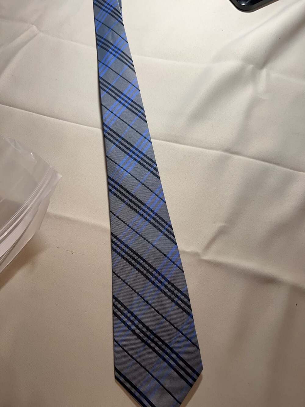 Kailong Hand-Made 100% Silk Blue and Grey Plaid Necktie
